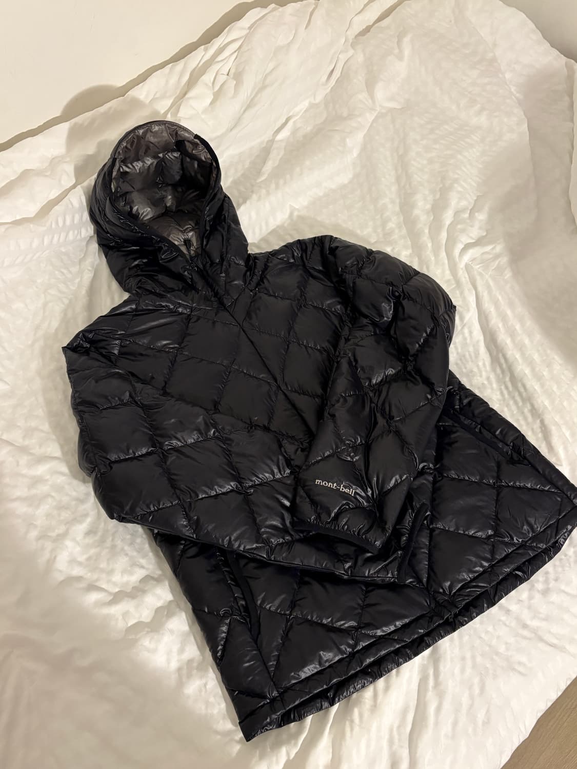 몽벨 경량패딩 상품이미지1
