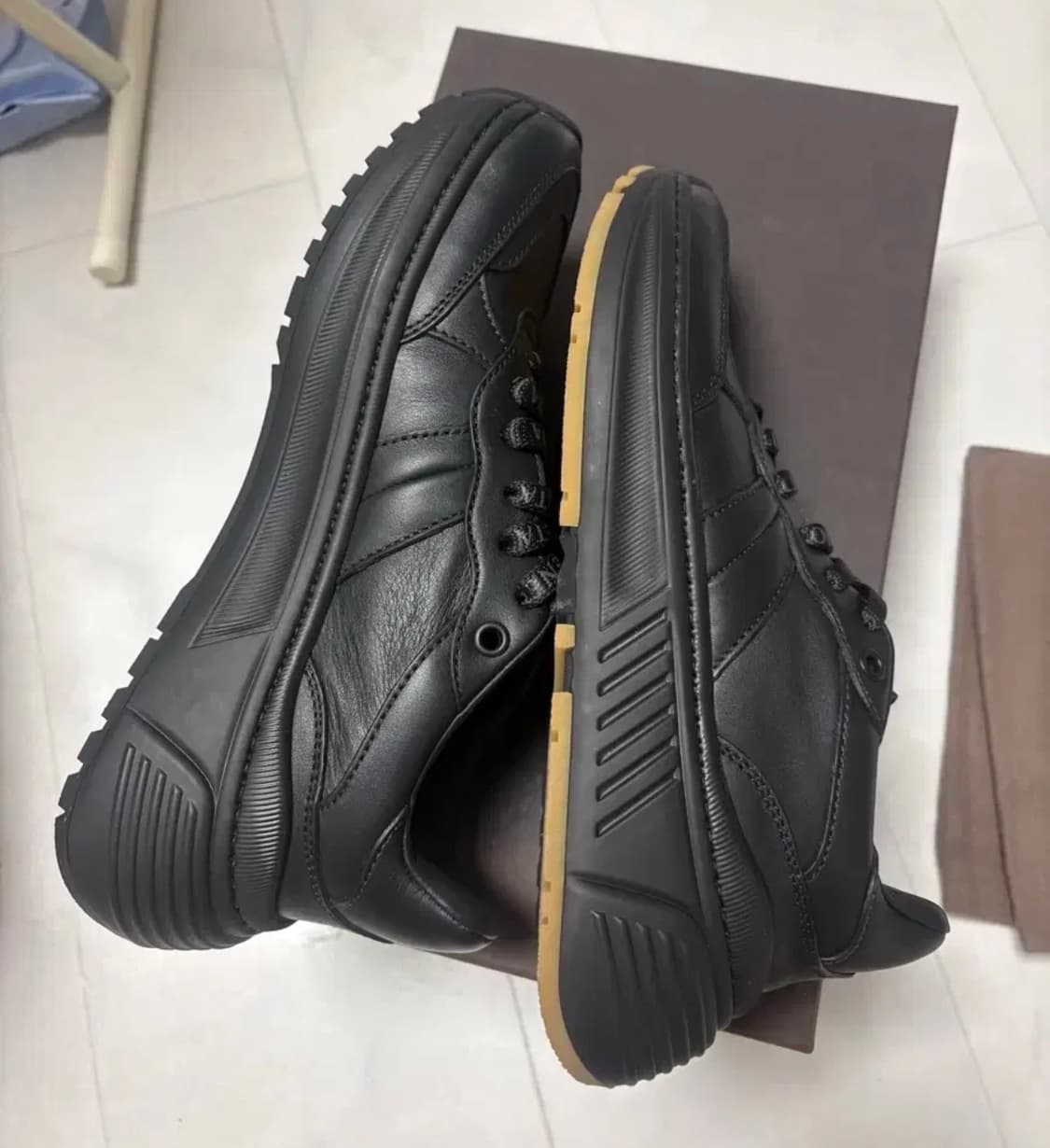 보테가베네타 스피드스터 37+ (240~245) 판매 상품이미지3