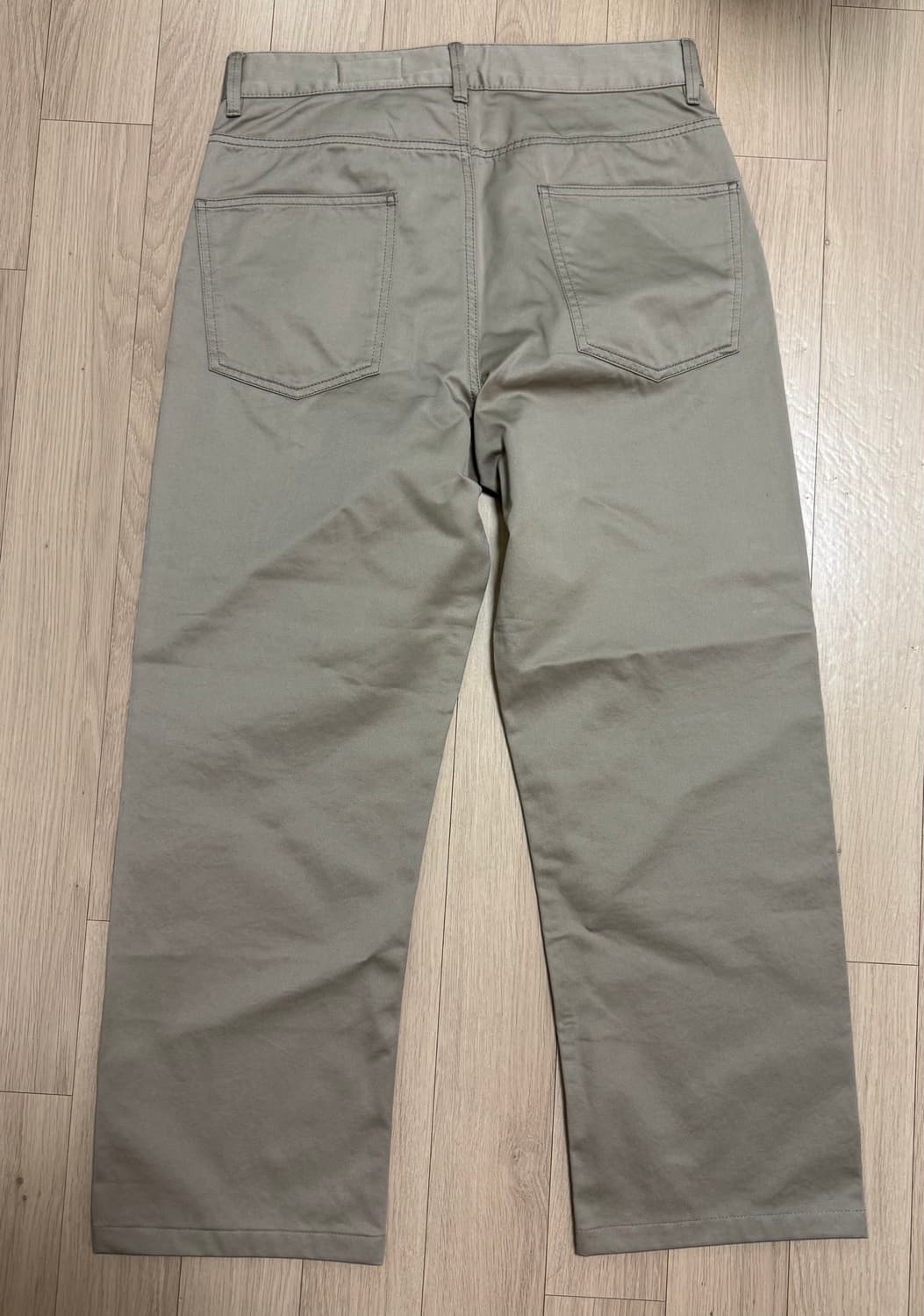 르메르(Lemaire) 백사틴 심리스 팬츠 48 상품이미지3