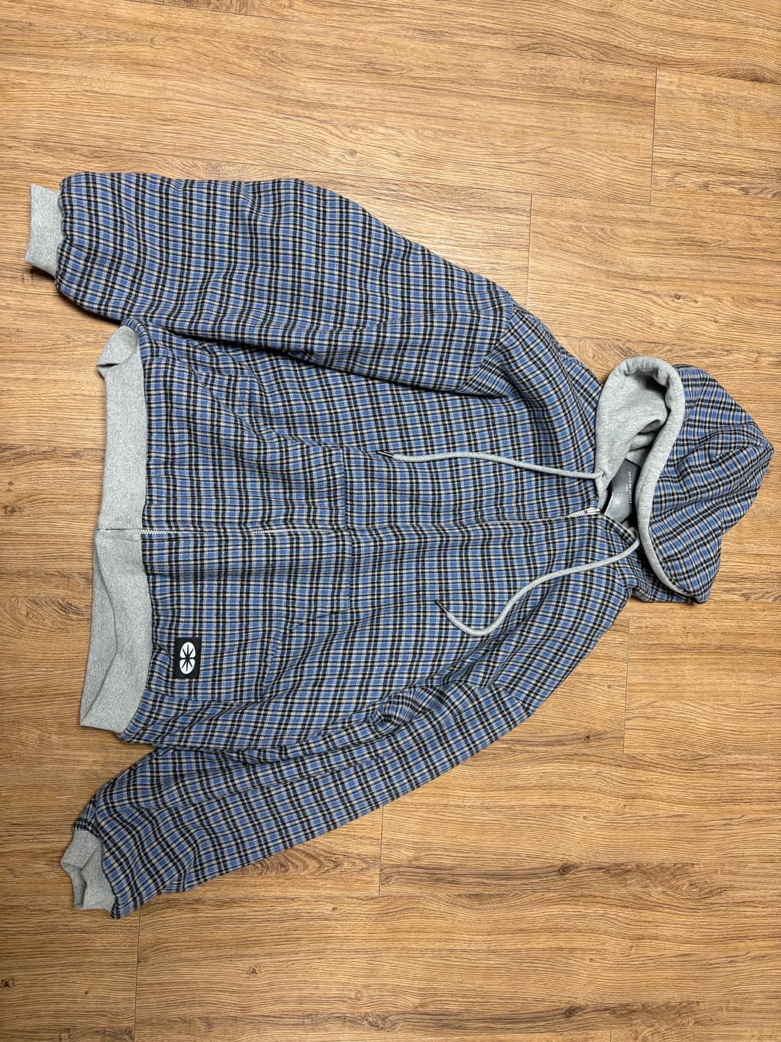 ertr 리버시블 후드집업 L사이즈 상품이미지4