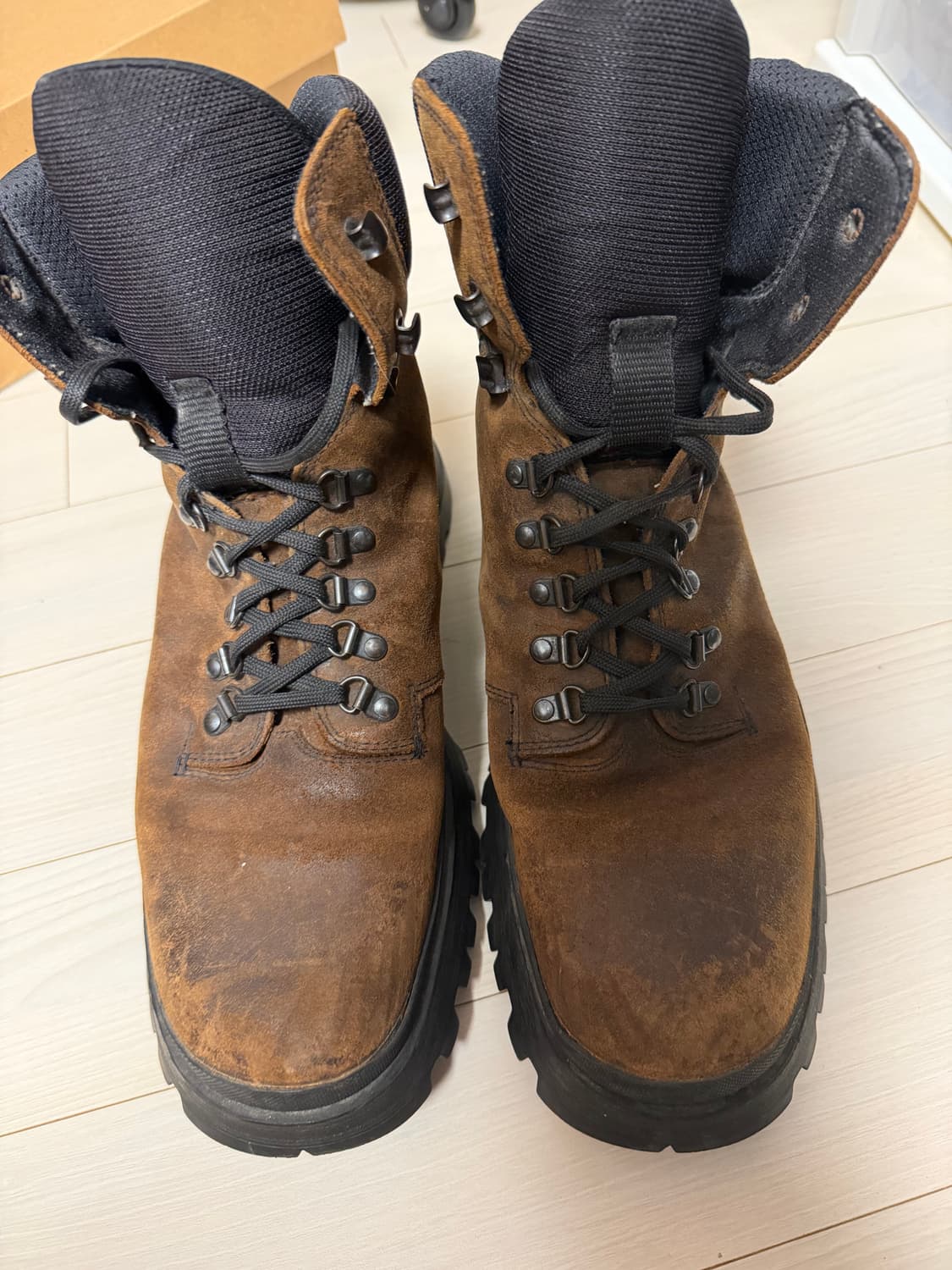 프라다 00s 하이킹 부츠 상품이미지4