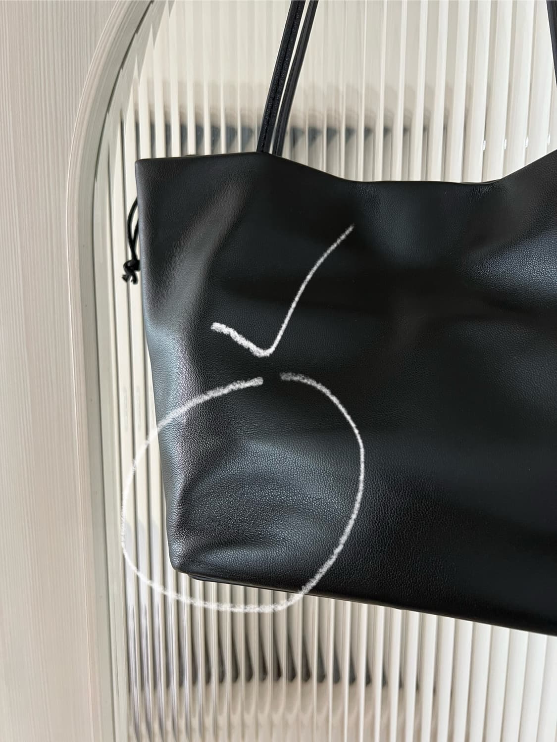 최상급 양가죽 숄더백 상품이미지10