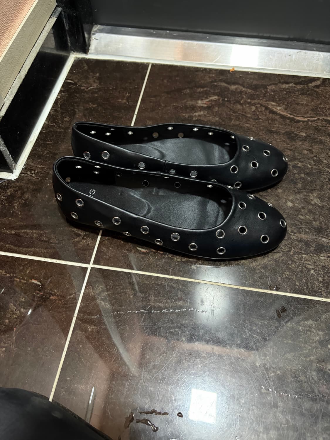 Mango 망고 스터드플랫 36 상품이미지4