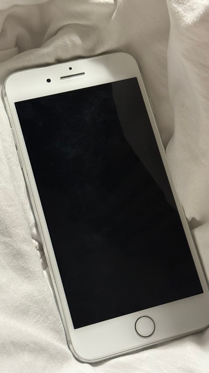 아이폰 8 플러스 64기가 상품이미지2