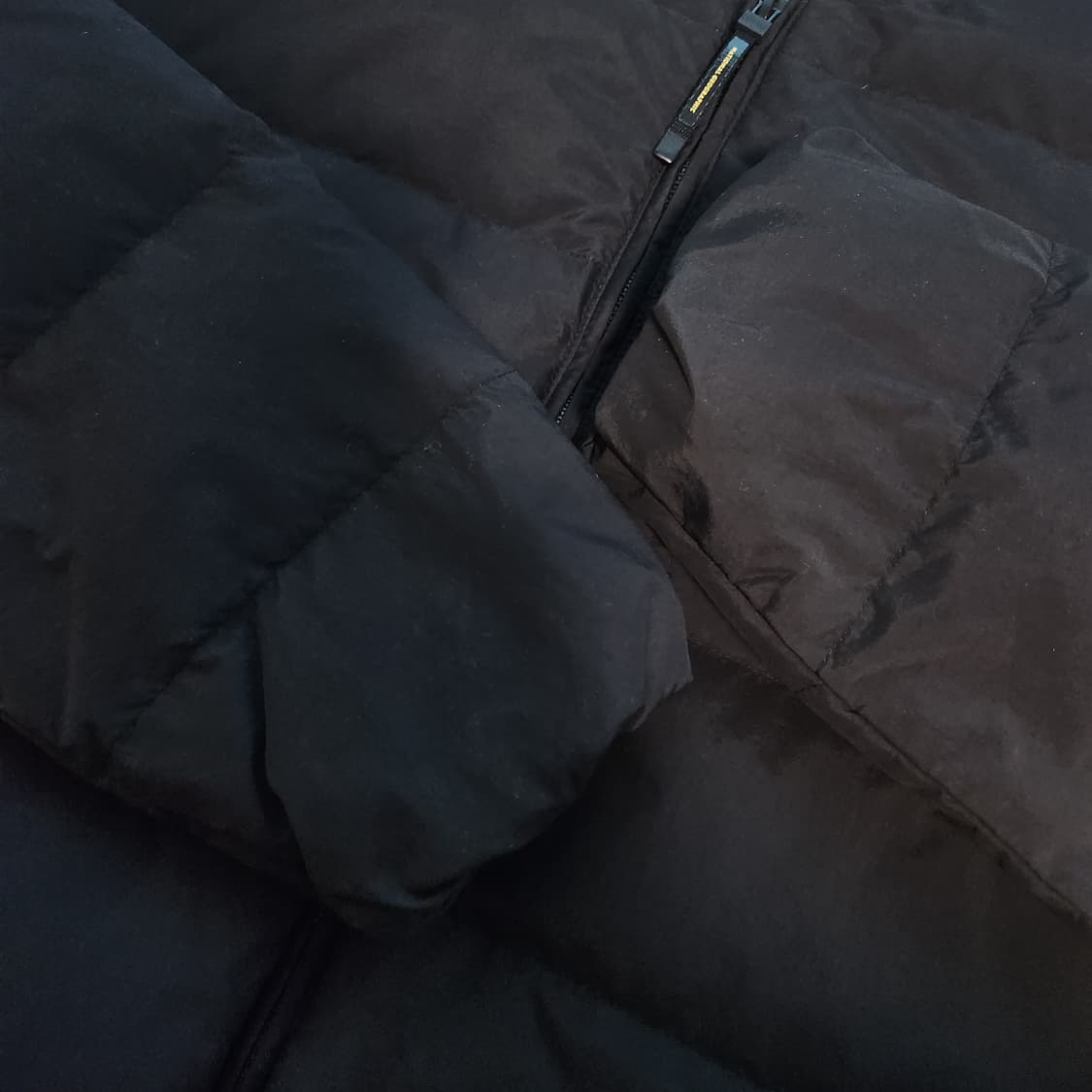 내셔널지오그래픽 와펜 블랙 경량패딩 상품이미지5