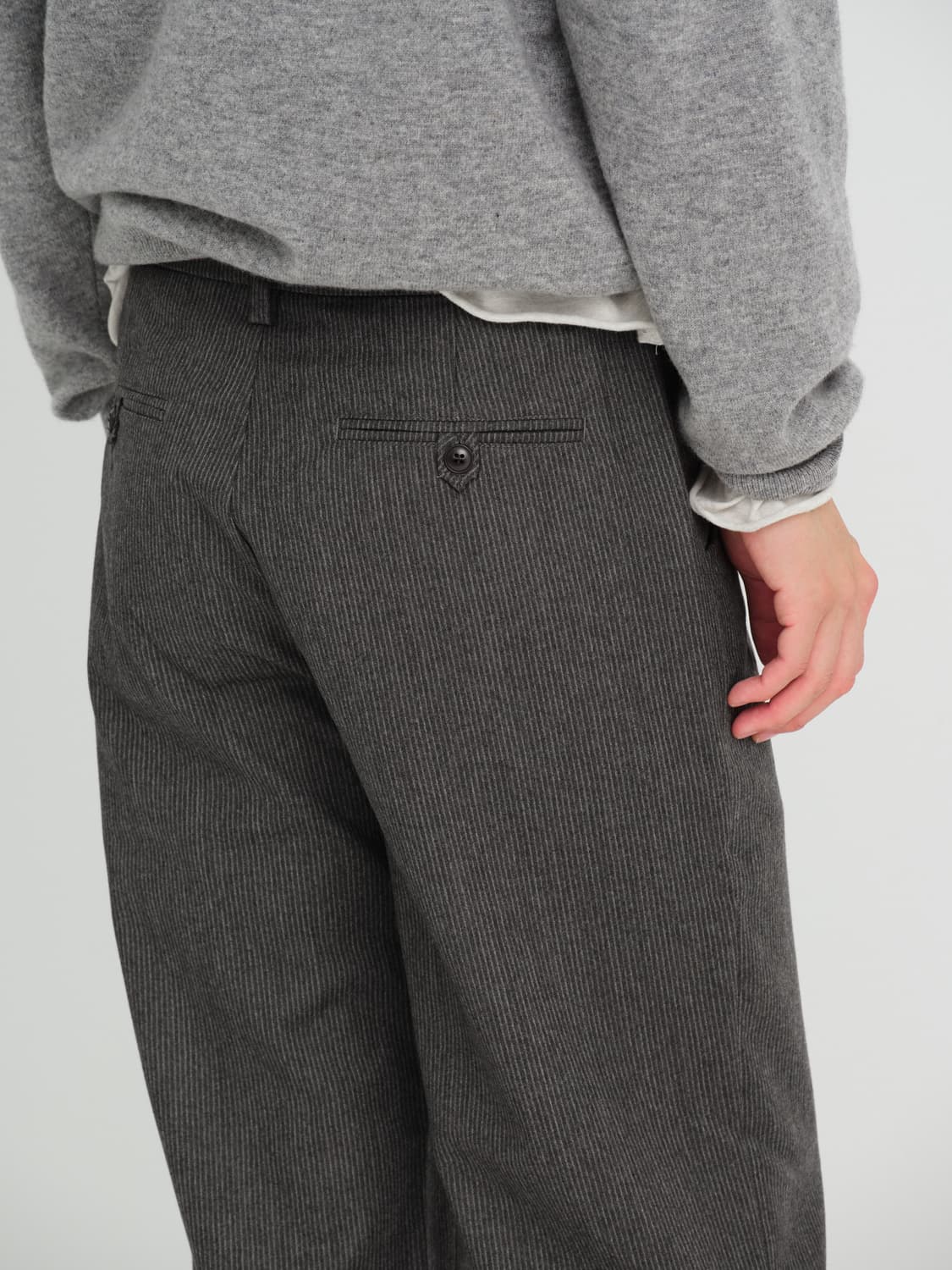 Sea salt 스트라이프 울 팬츠 (차콜) 상품이미지1