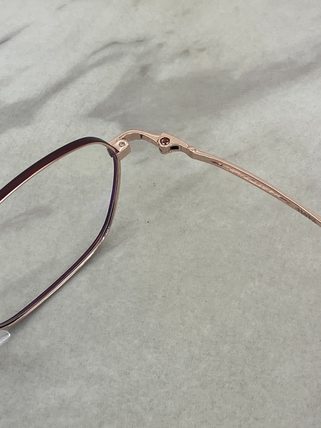 하츠 Hatz 레드 로즈골드 메탈테 안경 상품이미지3