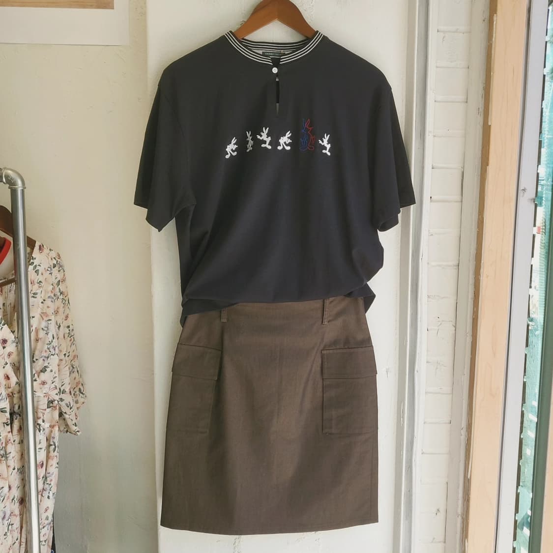 Green clubs 90's 루니툰 벅스버니 반팔티 상품이미지1