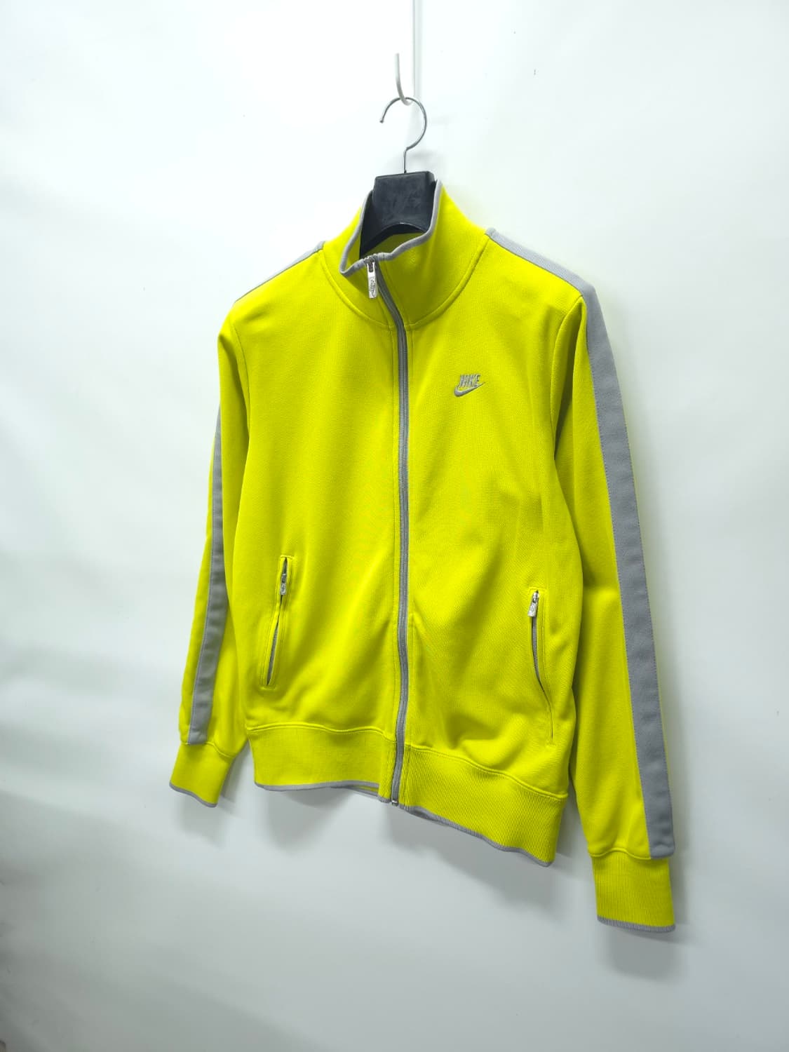 나이키 유니섹스 네온형광 집업 ( 남성95/ 여성66~66반 ) 상품이미지2