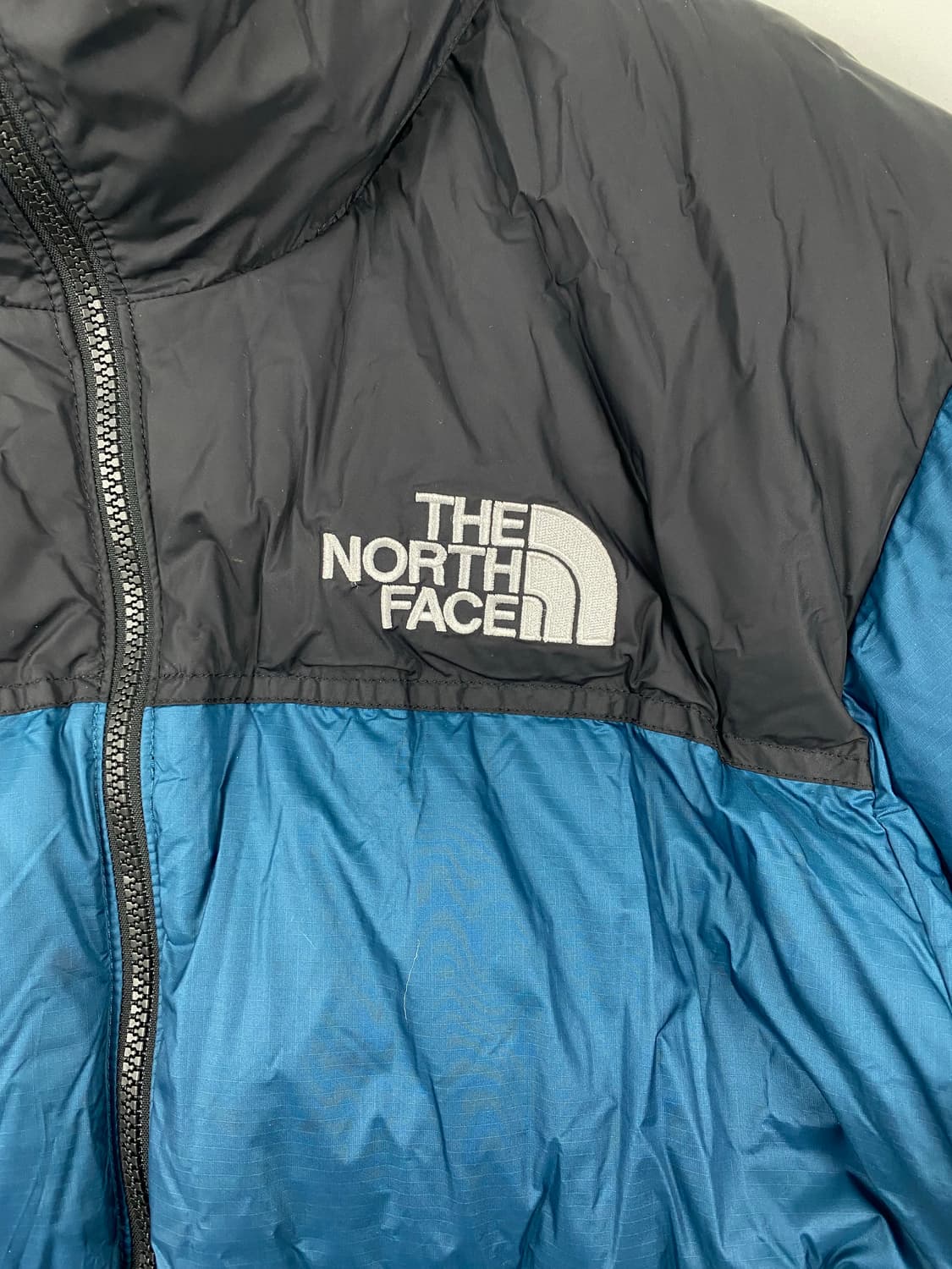 노스페이스 TNF 1996 레트로 눕시 700 패딩 M 상품이미지4