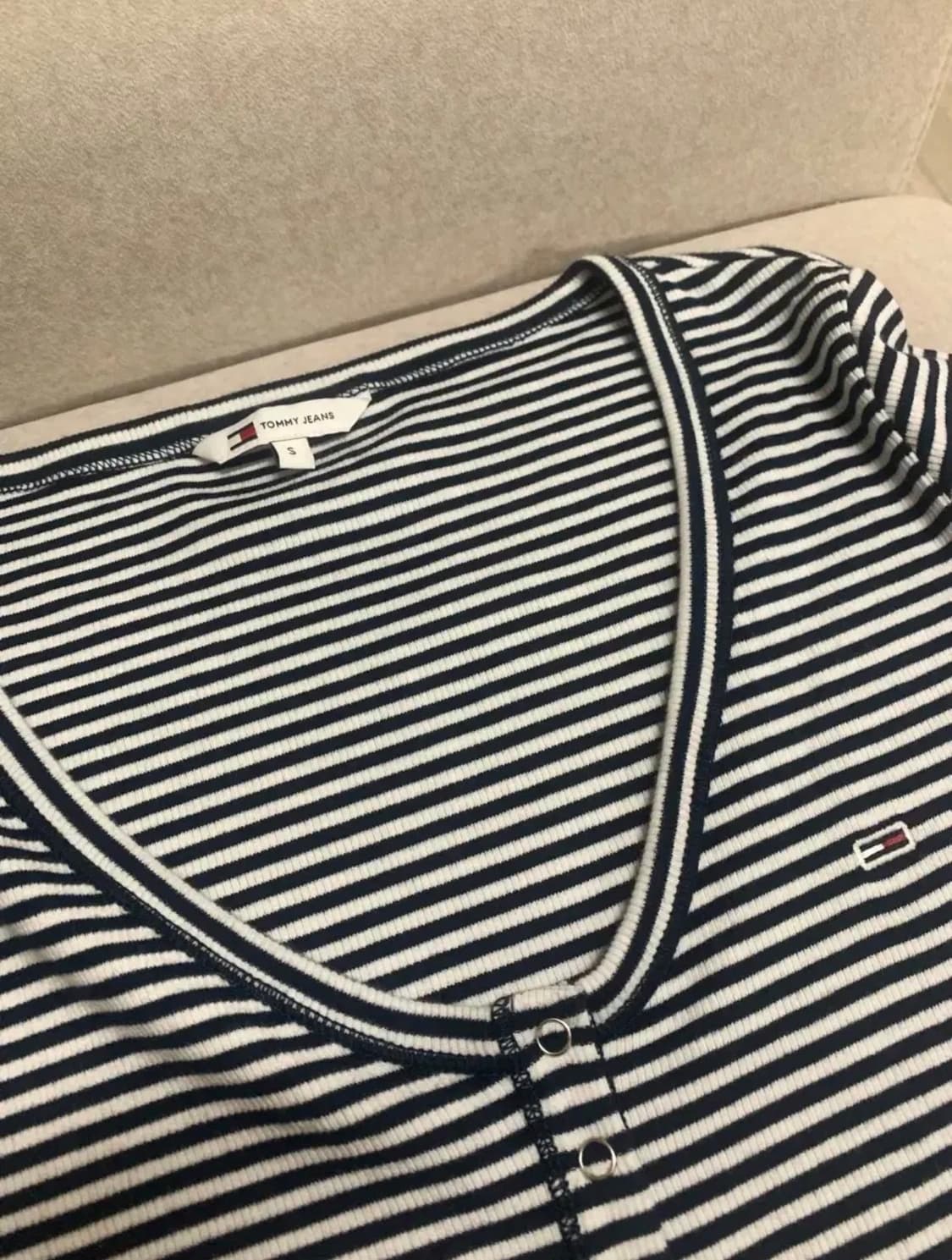 타미진스 헨리 스트라이프 브이넥 반팔 상품이미지3