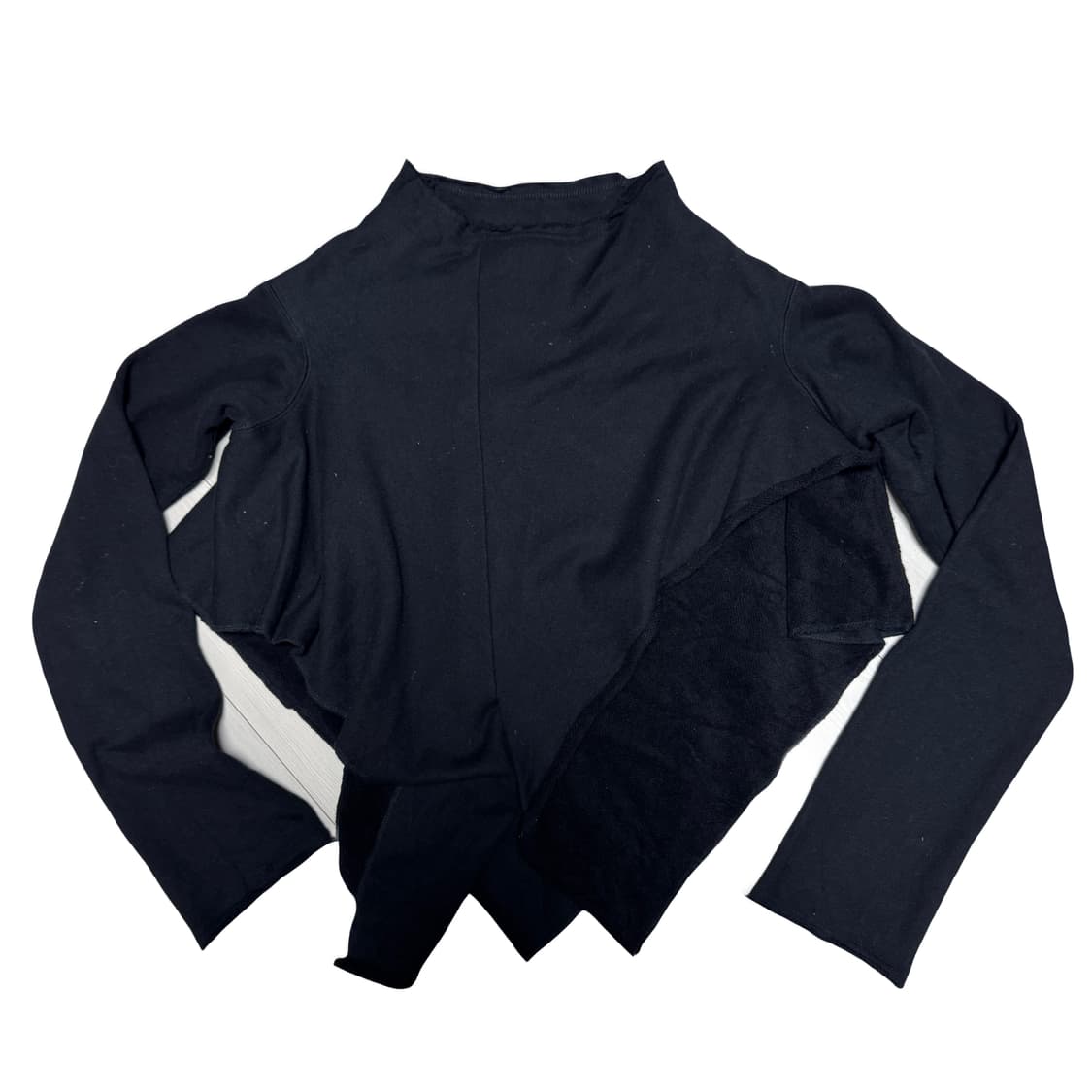 꼼데가르송 쉐입 이레귤러 프릴 맨투맨 상품이미지1