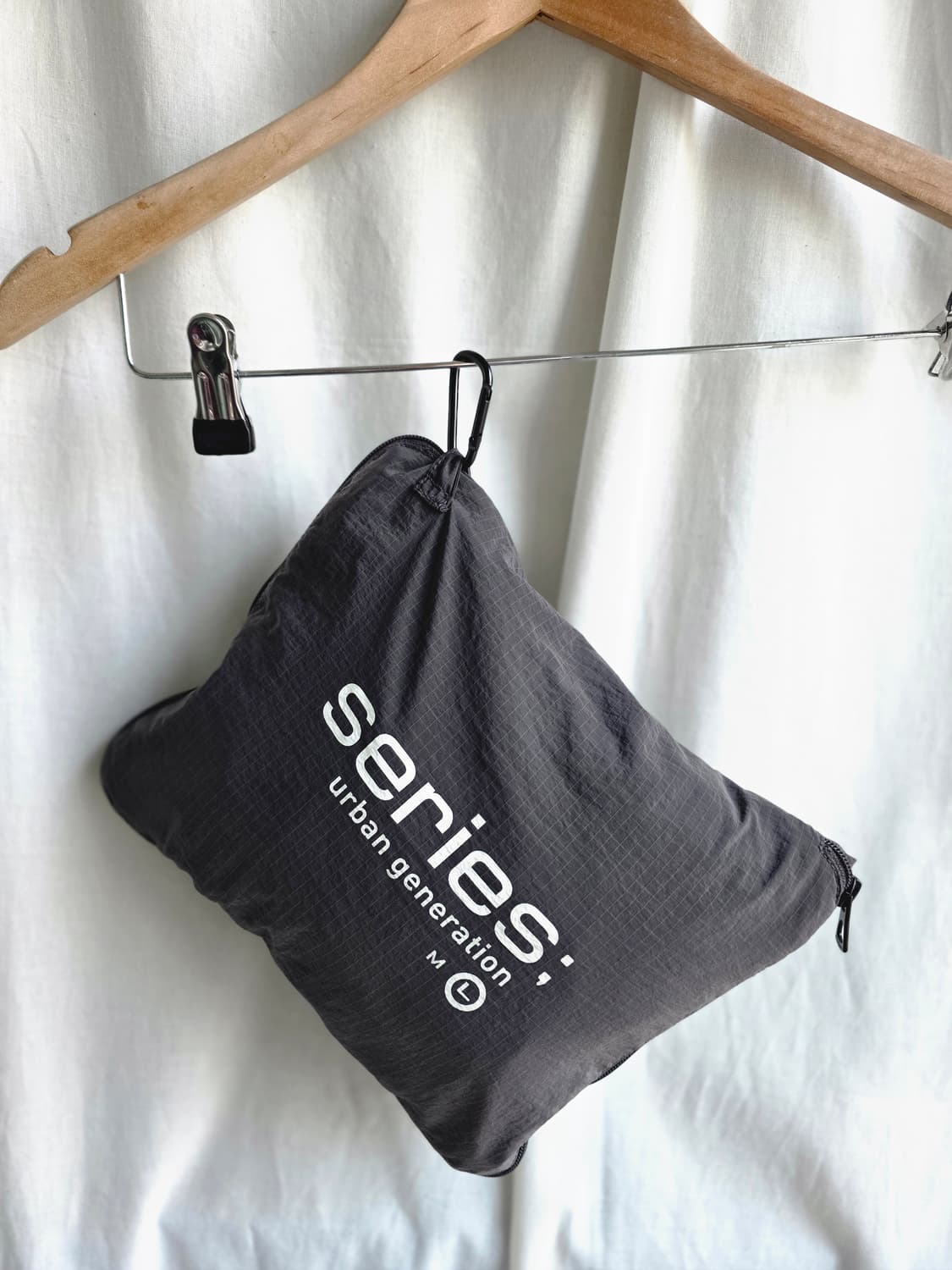 공용)시리즈 립스탑 패커블 후드 바람막이 L 상품이미지6