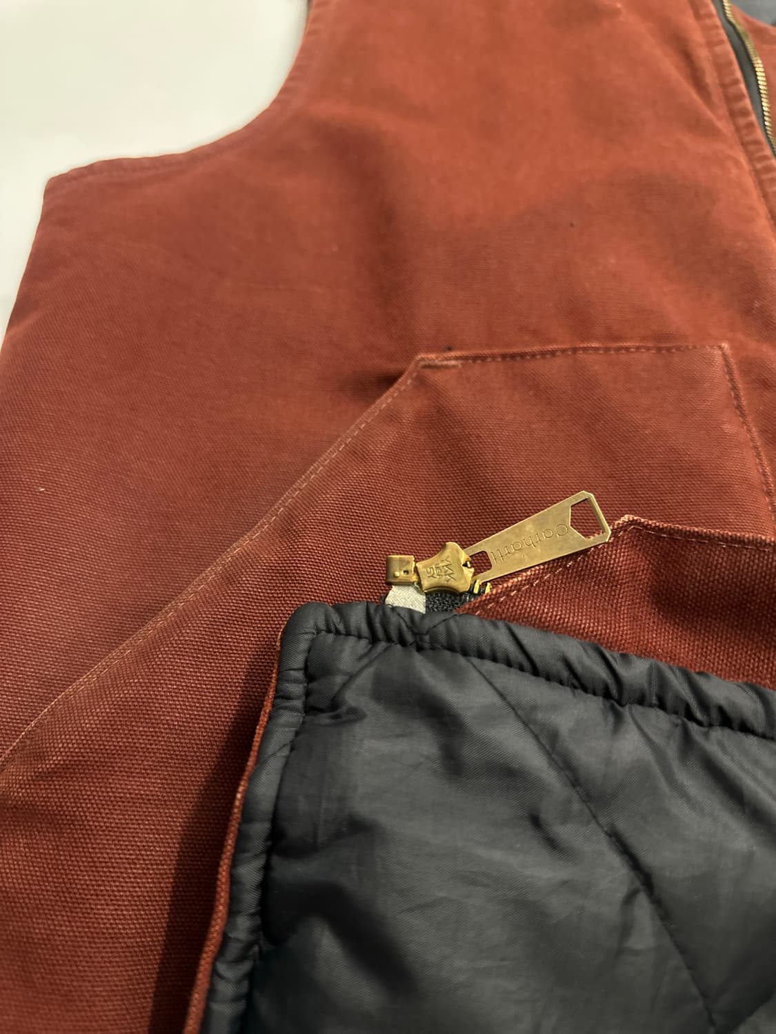 칼하트 덕 베스트 버건디 V02-CLY RARE 상품이미지5