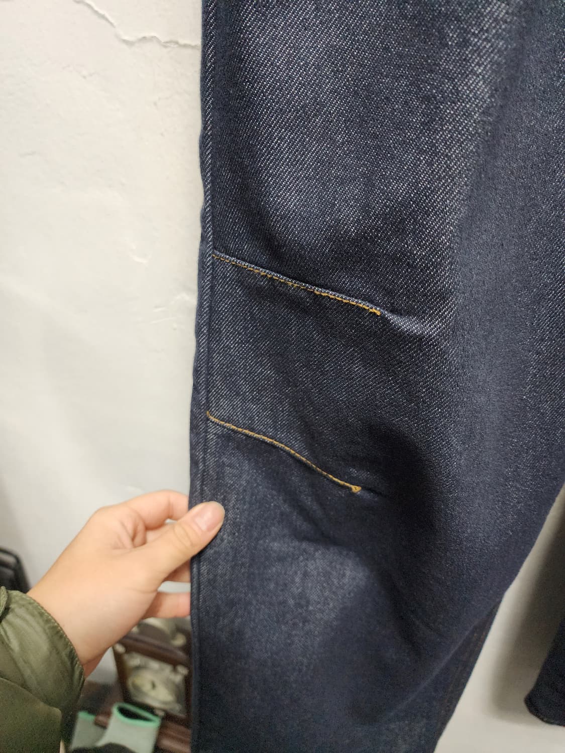 And More 앤드모어 투턱 데님 파라슈트 벌룬핏 진청바지 상품이미지4