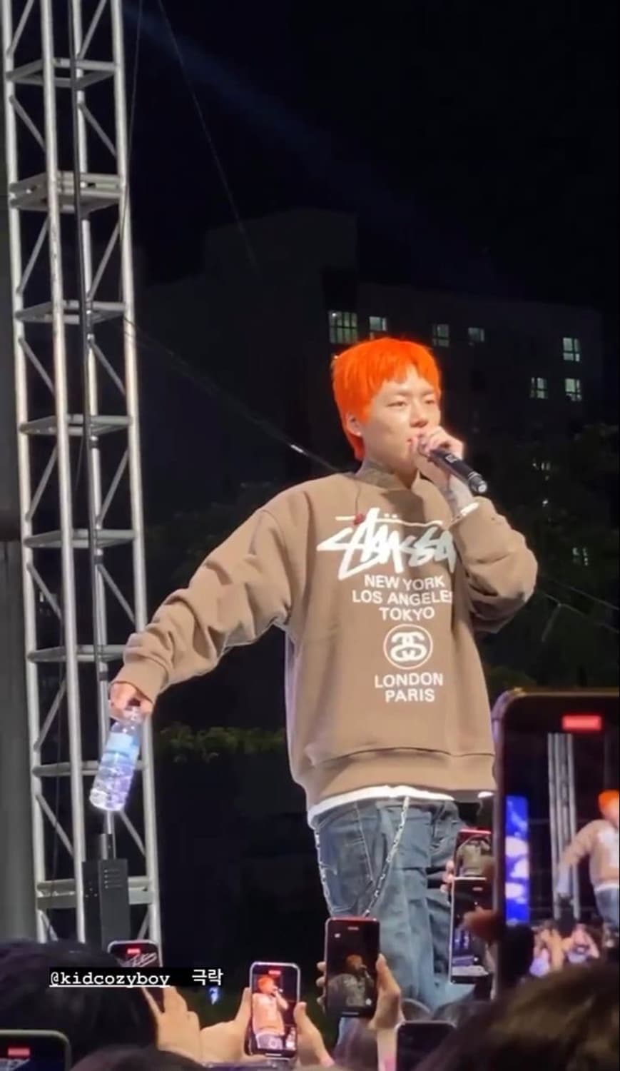 스투시 월드투어 커피 판매합니다 상품이미지2