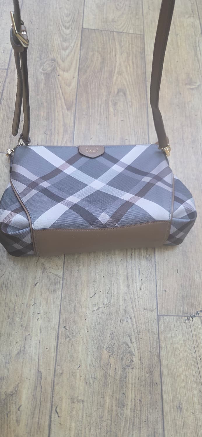 닥스 크로스백  상품이미지5