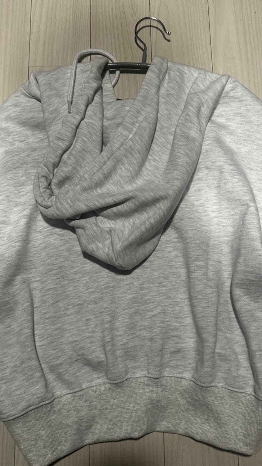 이퓨원트 후드집업 상품이미지3