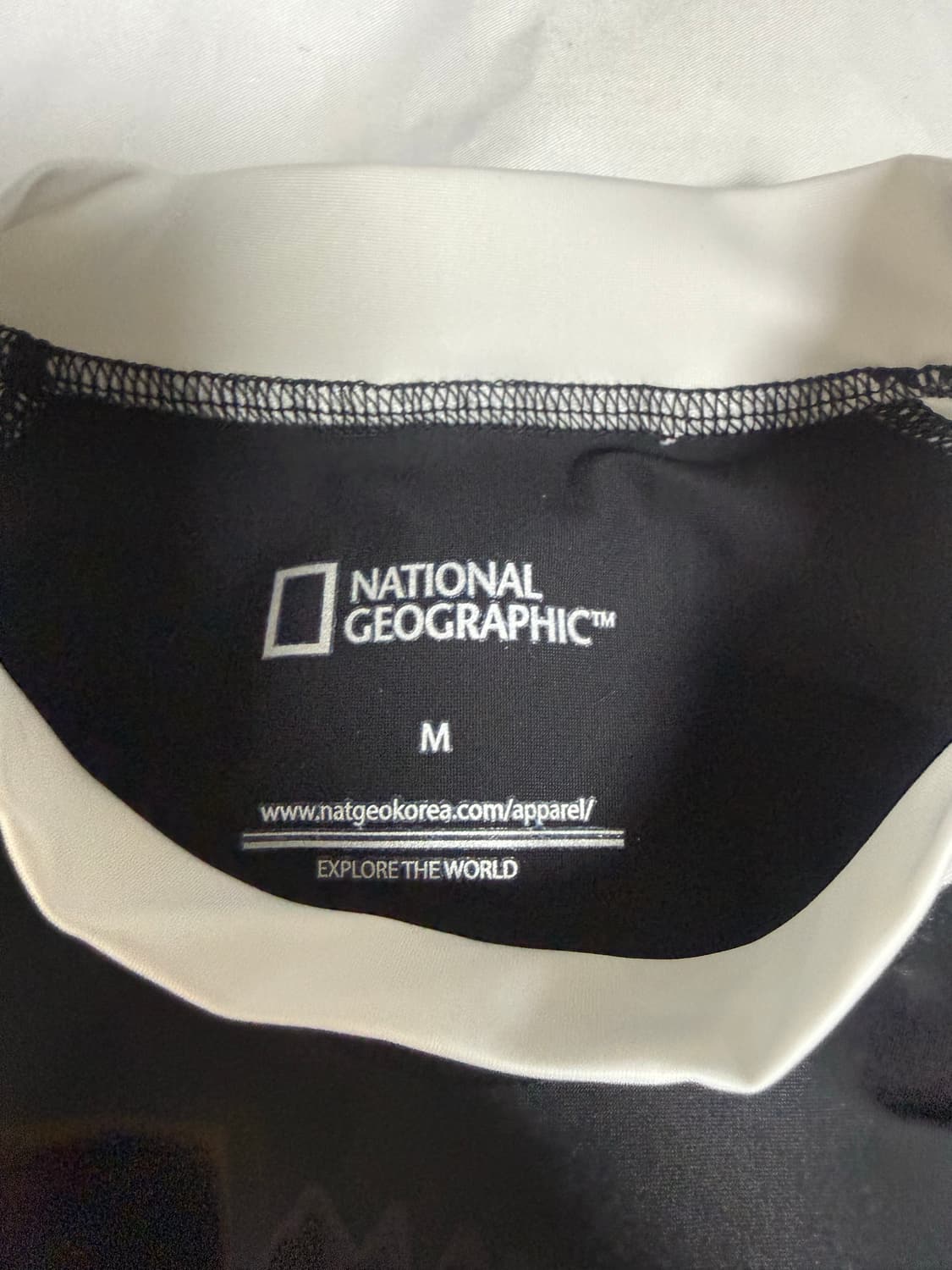 내셔널지오그래픽 래쉬가드 🖤🤍 상품이미지4
