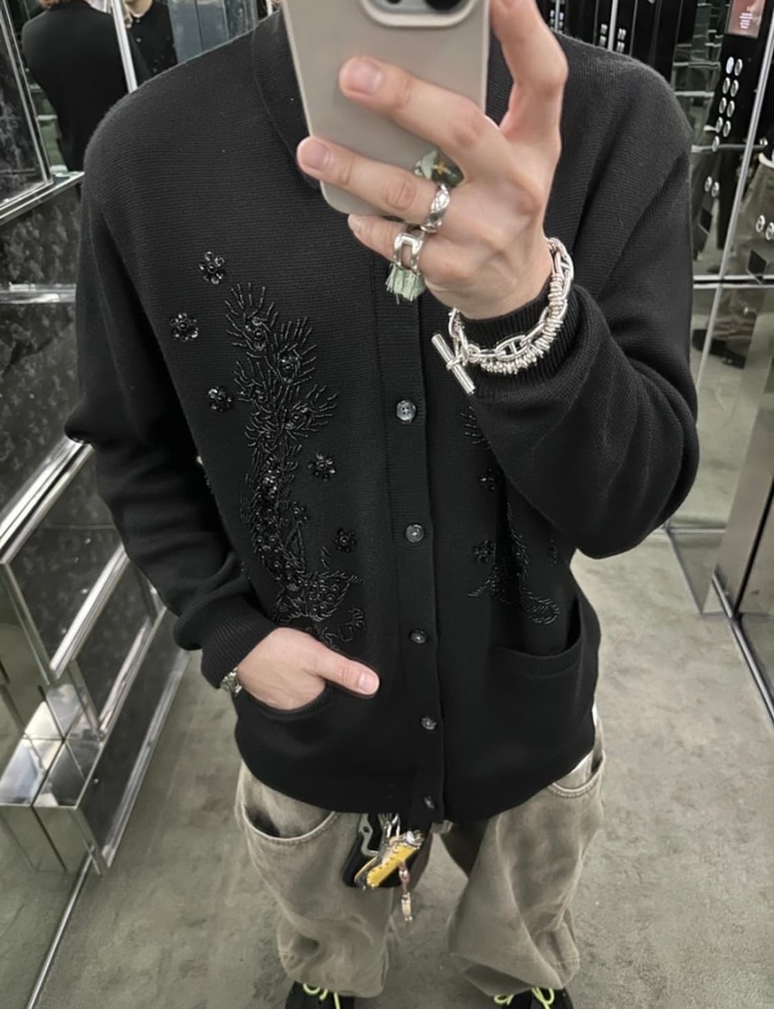 [XL] 슈프림 아플리케 비디드 비즈 가디건 상품이미지2