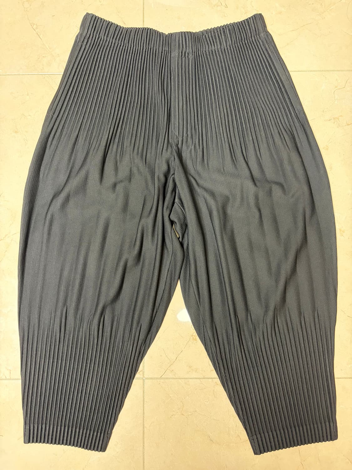 옴므플리세 베이직 7부팬츠 블랙 3사이즈 상품이미지2