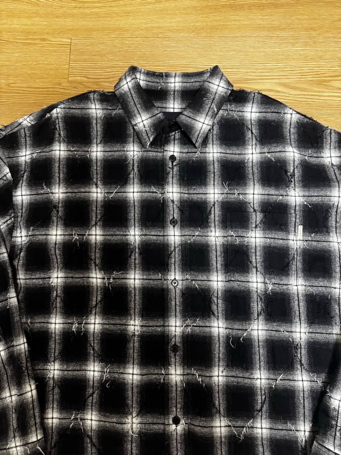 준지 아가일 블랙 셔츠 50 팝니다 상품이미지5