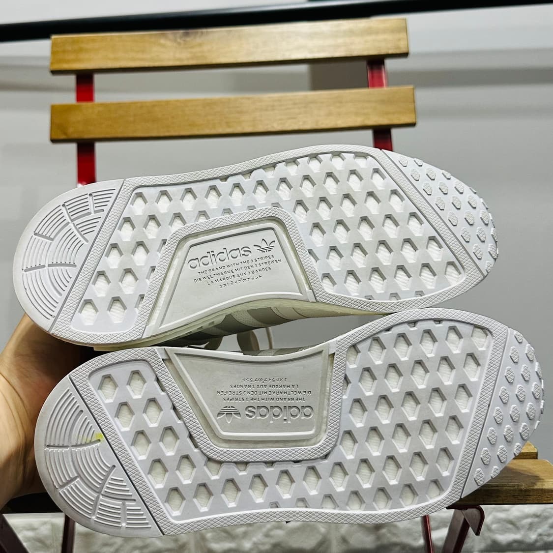 230) 아디다스 운동화 여성 여자 신발 NMD R1 화이트  상품이미지6