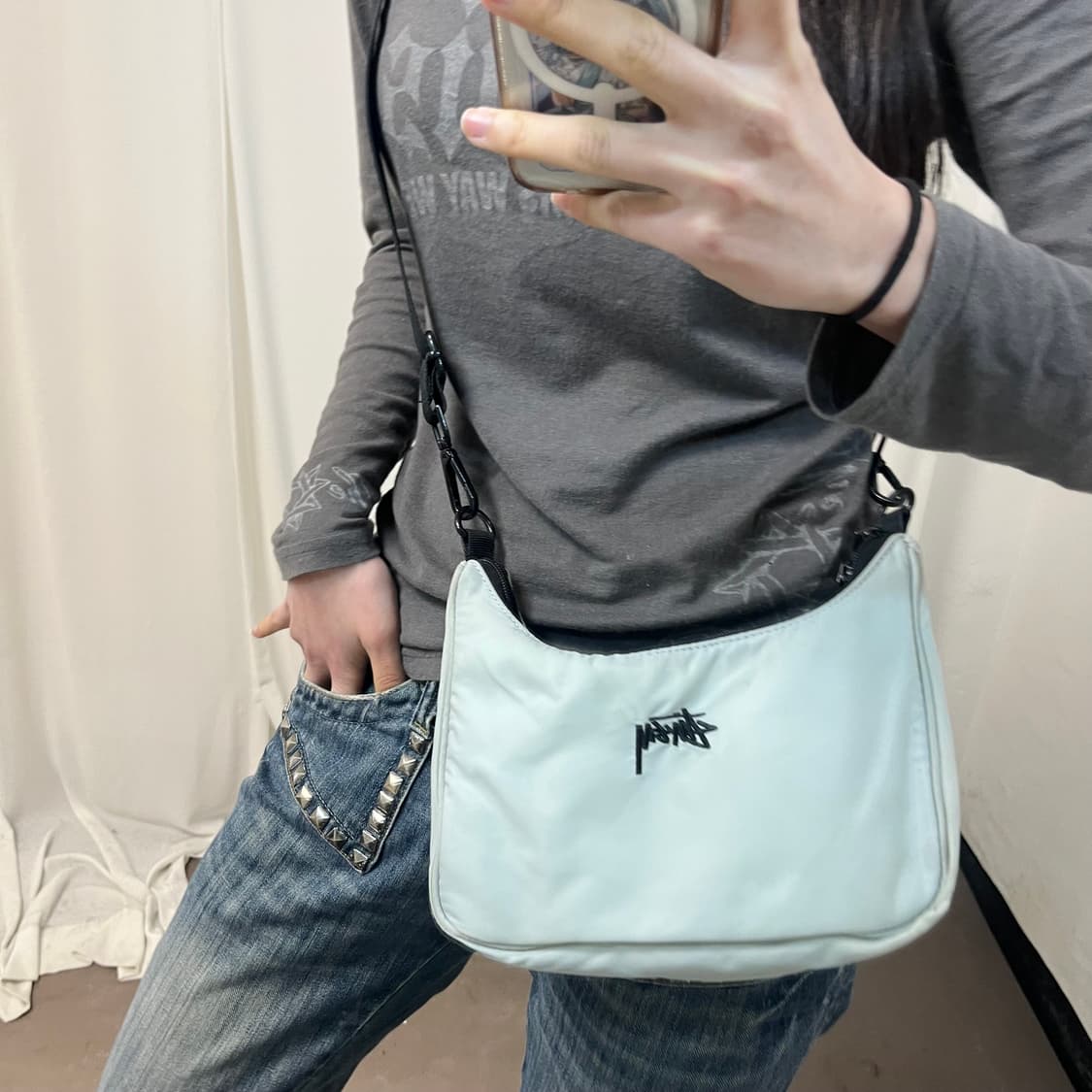 Stussy stock hobo bag (사용감)  상품이미지3