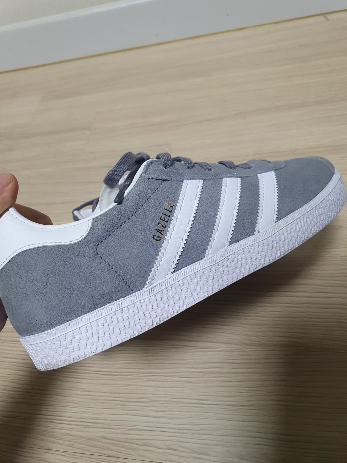 아디다스 가젤 스웨이드 그레이 스니커즈 250 상품이미지7