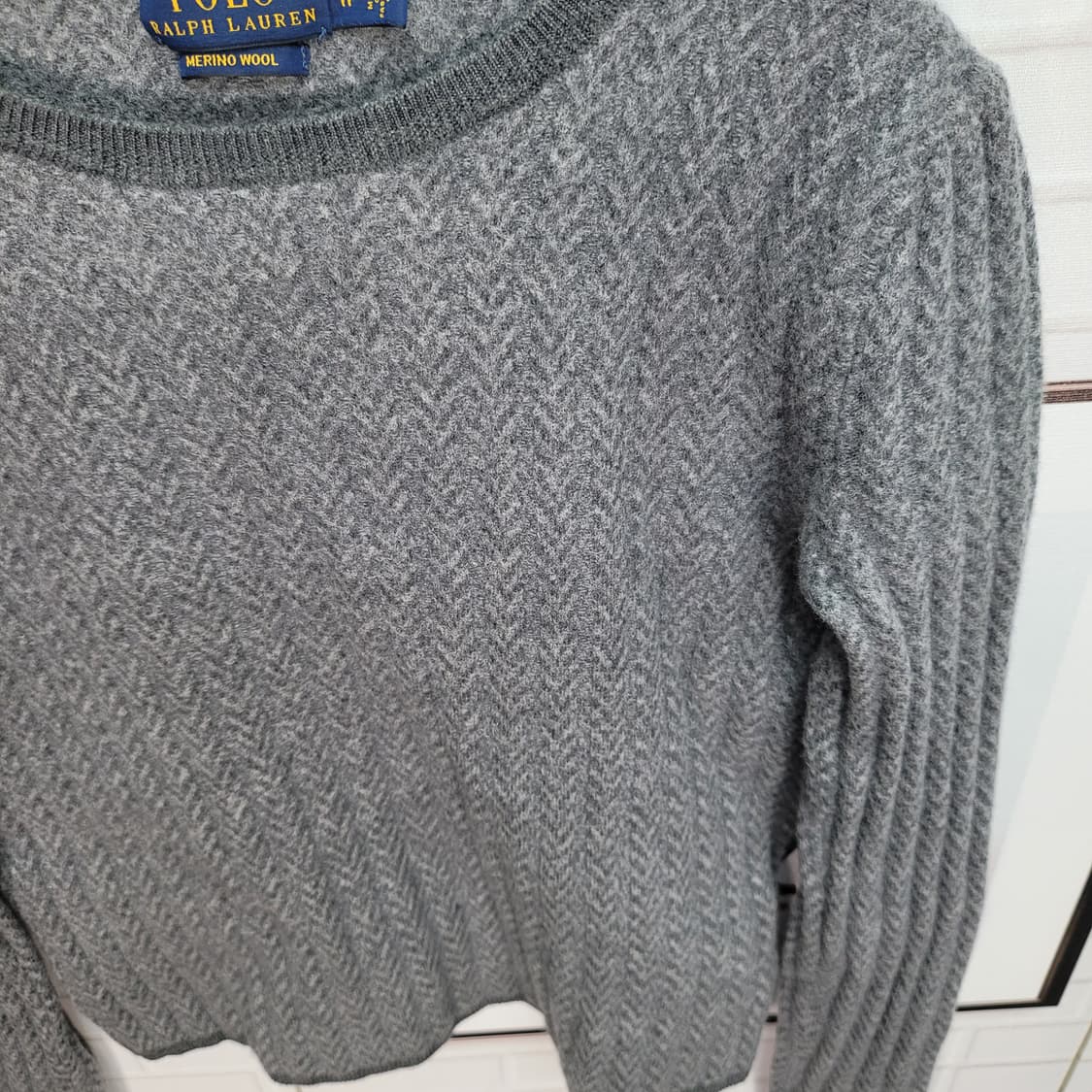 폴로랄프로렌 메리노 울 꽈배기 크롭 니트 스웨터 XS사이즈 상품이미지3