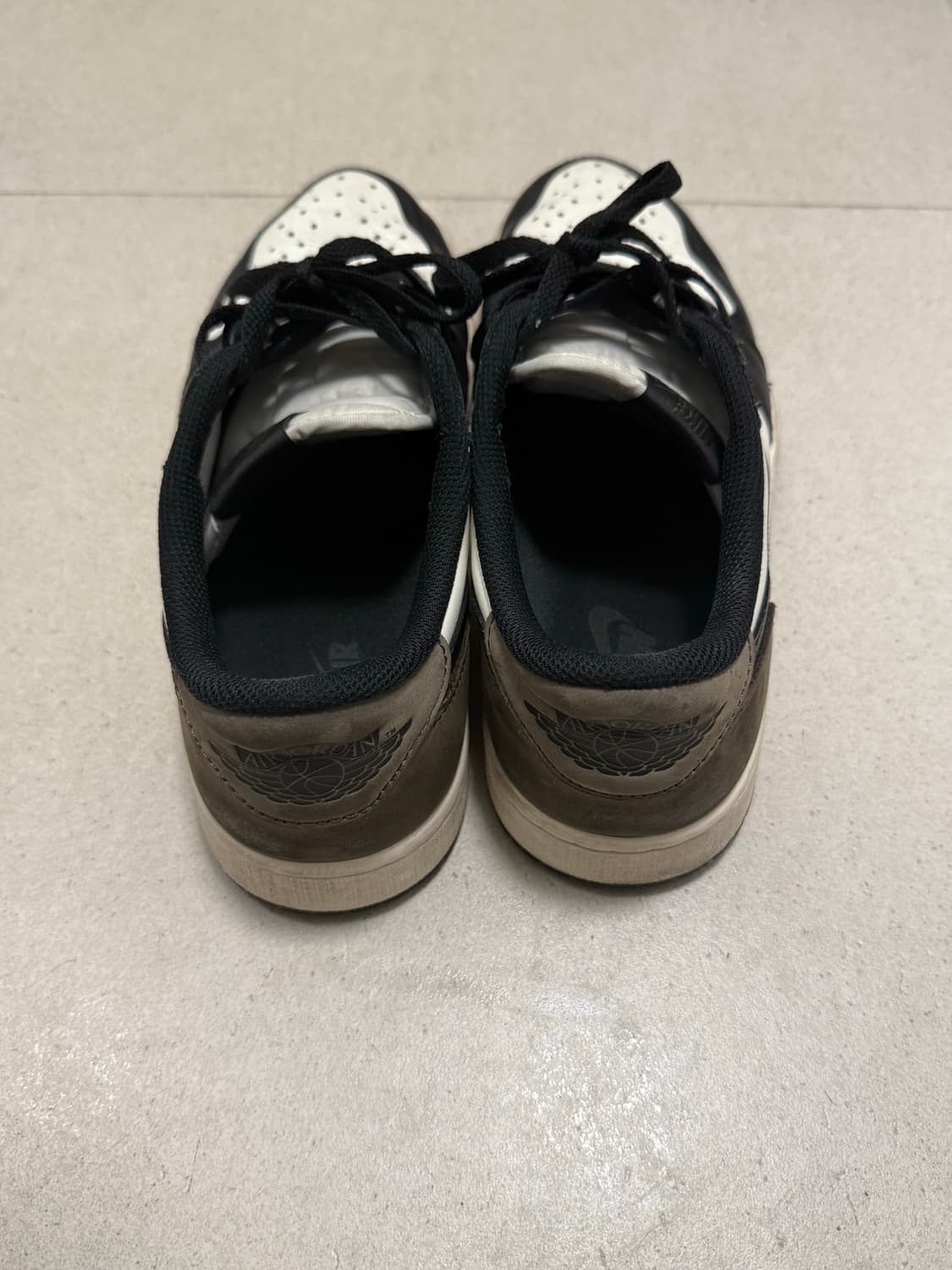 나이키 에어 조던1 로우 모카 270 상품이미지3