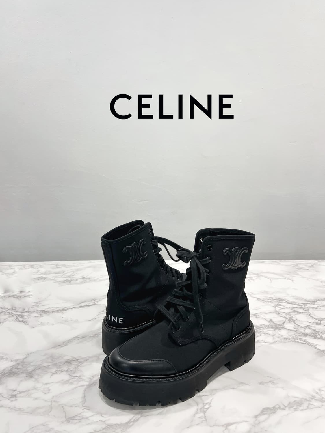 셀린느 벌키 레이스업 워커 부츠 상품이미지1