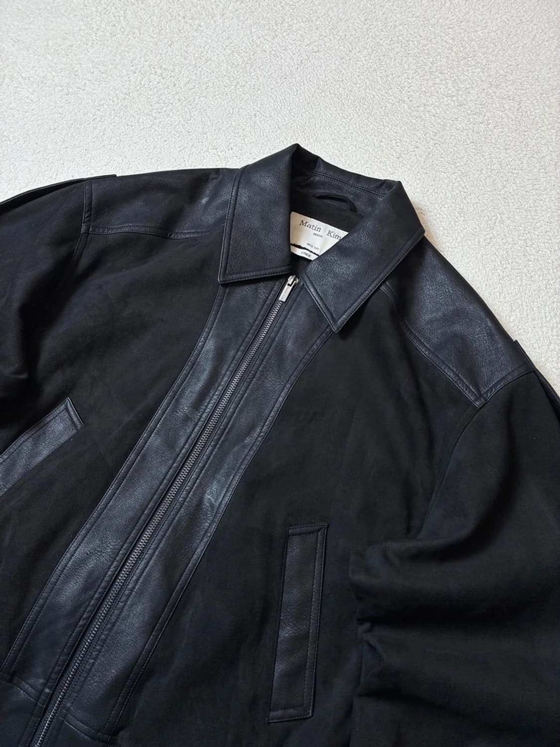 마뗑킴 25FW 스웨이드 믹스 레더 집업 자켓 PN7729 상품이미지2