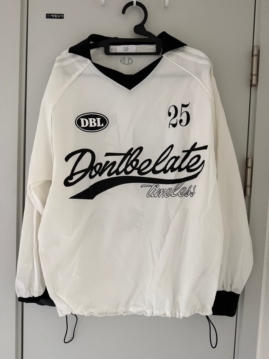 돈비레잇 나일론 스웻셔츠 상품이미지2