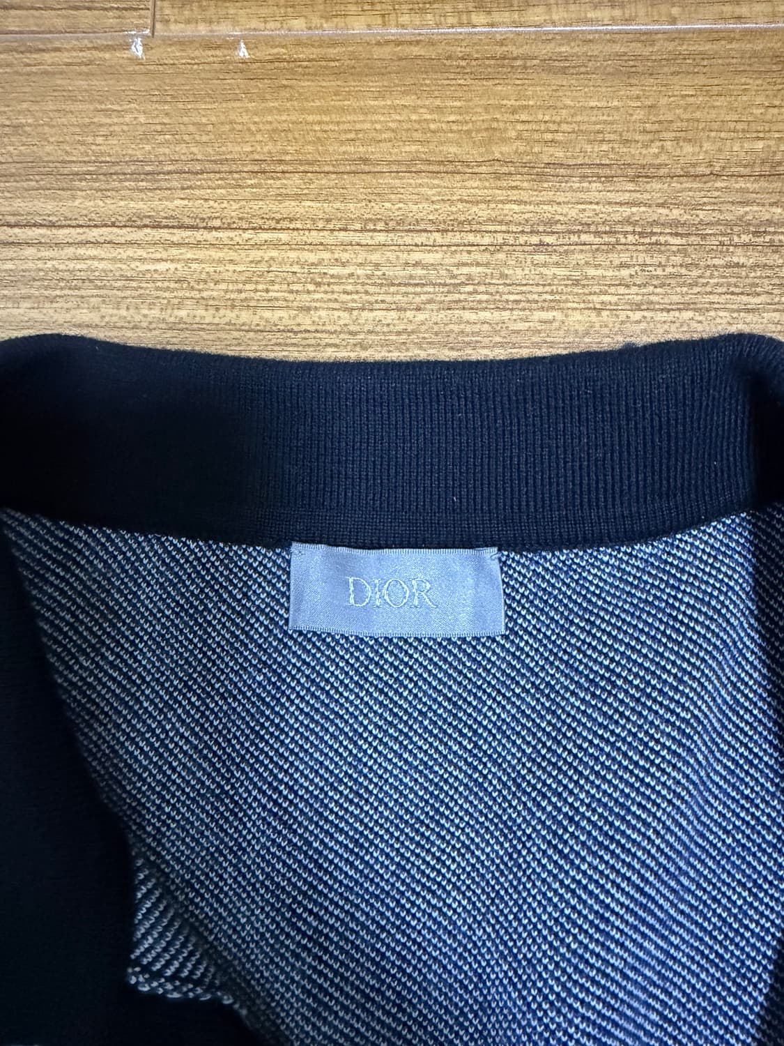 디올 오블리크 pk셔츠 판매합니다 상품이미지4