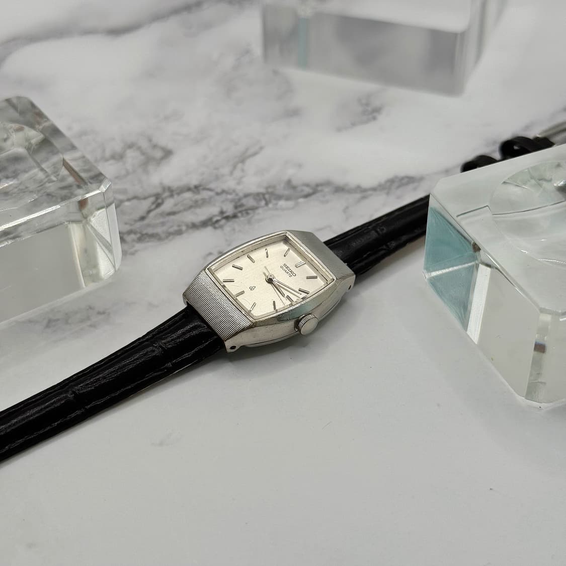 70s80s 빈티지 세이코 버티컬 스트라이프 토노 워치 상품이미지3