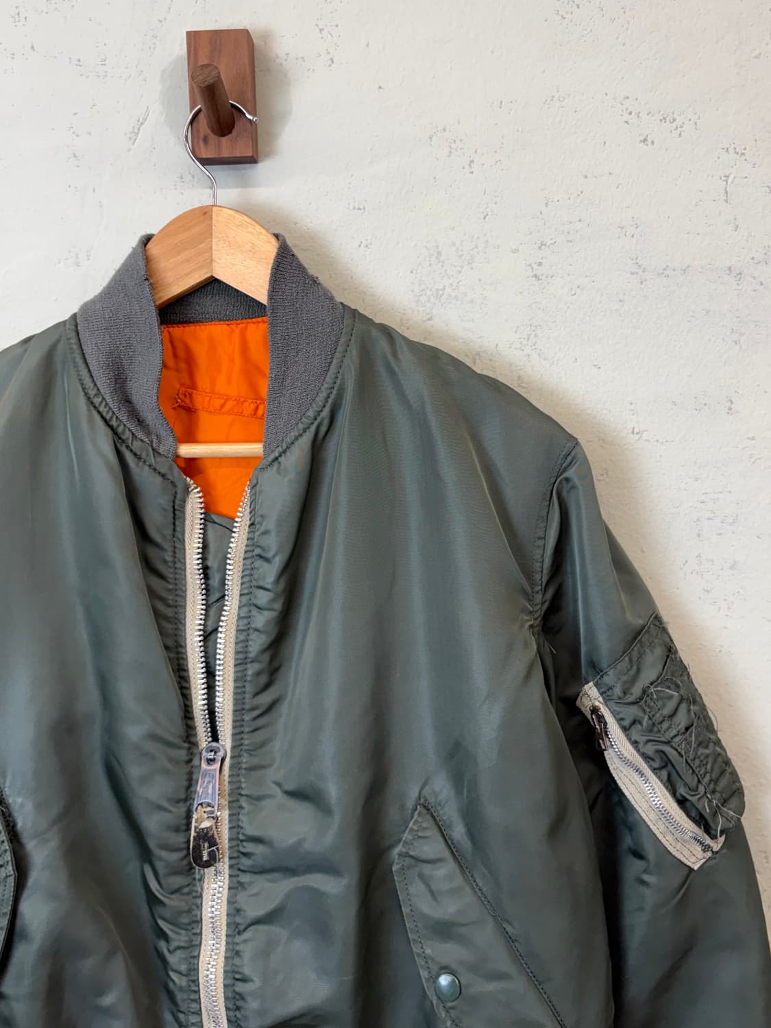 알파인더스트리 90s USA 오리지날 ma-1 항공점퍼 상품이미지2