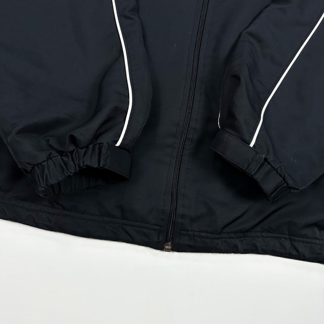 (하자존재) 챔피온 올드스쿨 박시핏 바람막이 XL 상품이미지5