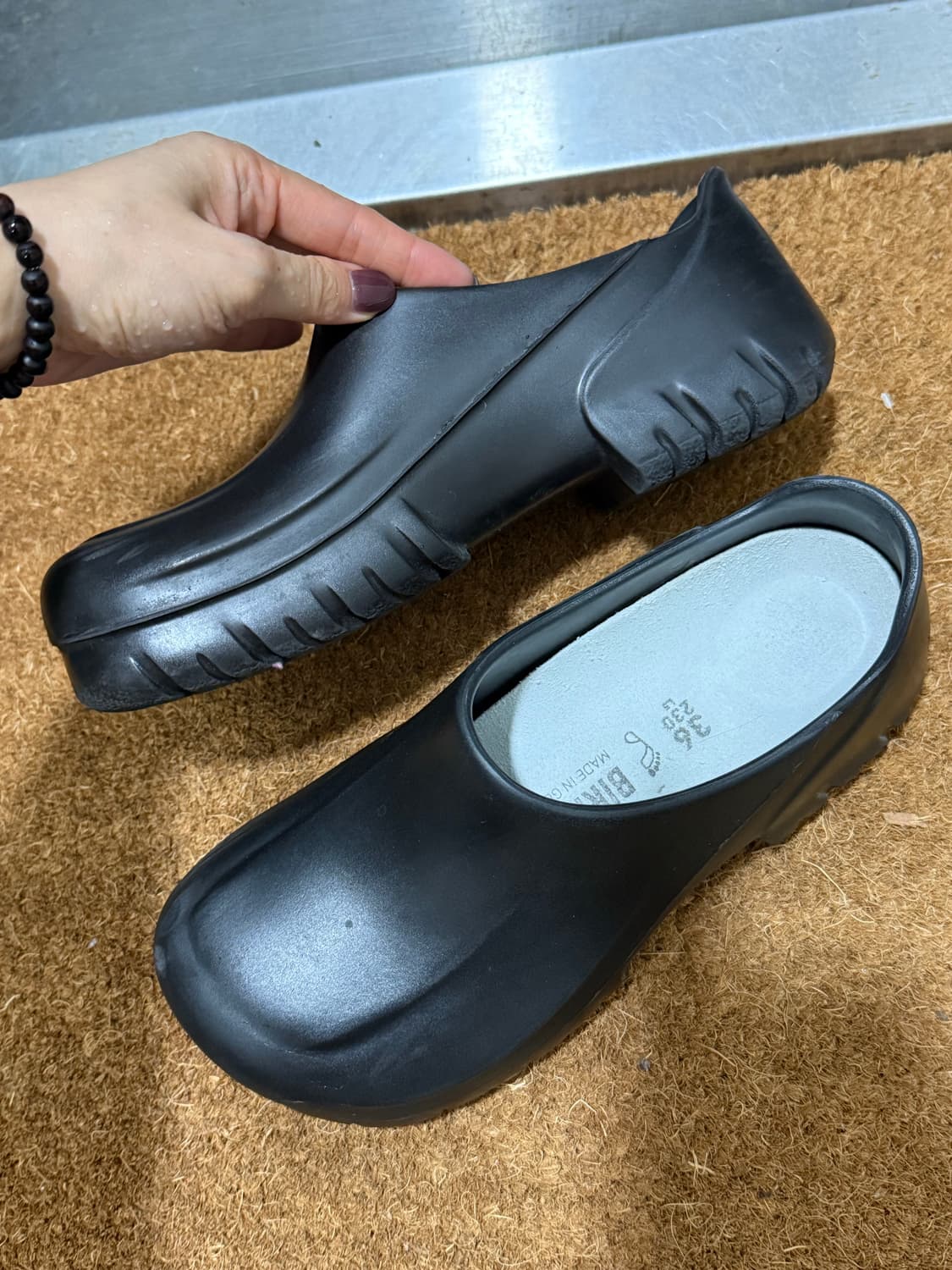 버켄스탁 a630 클로그 블랙 230 상품이미지2