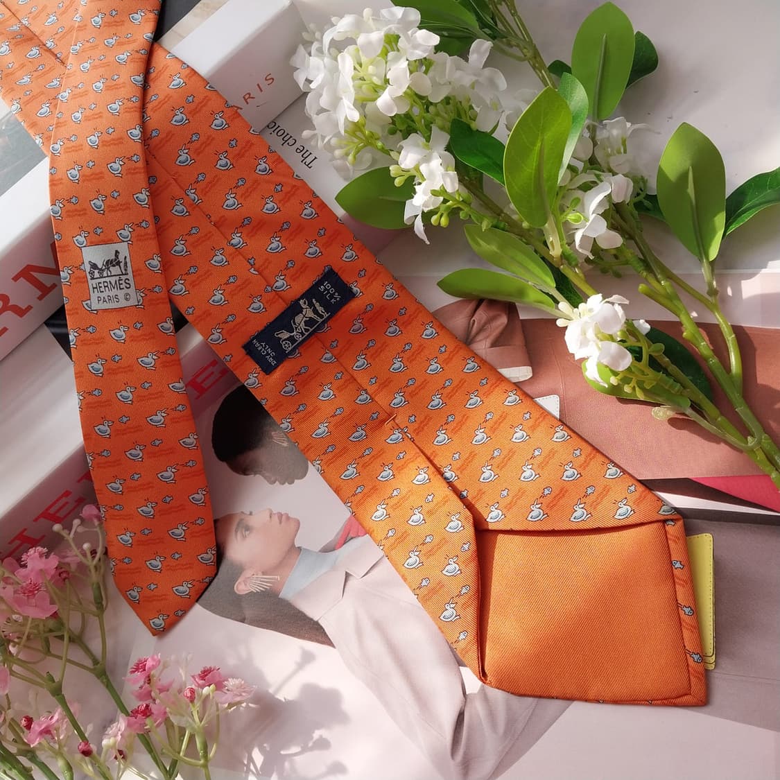 에르메스 실크 펠리칸 모티브 넥타이 9.4cm A등급 K2116
 상품이미지4