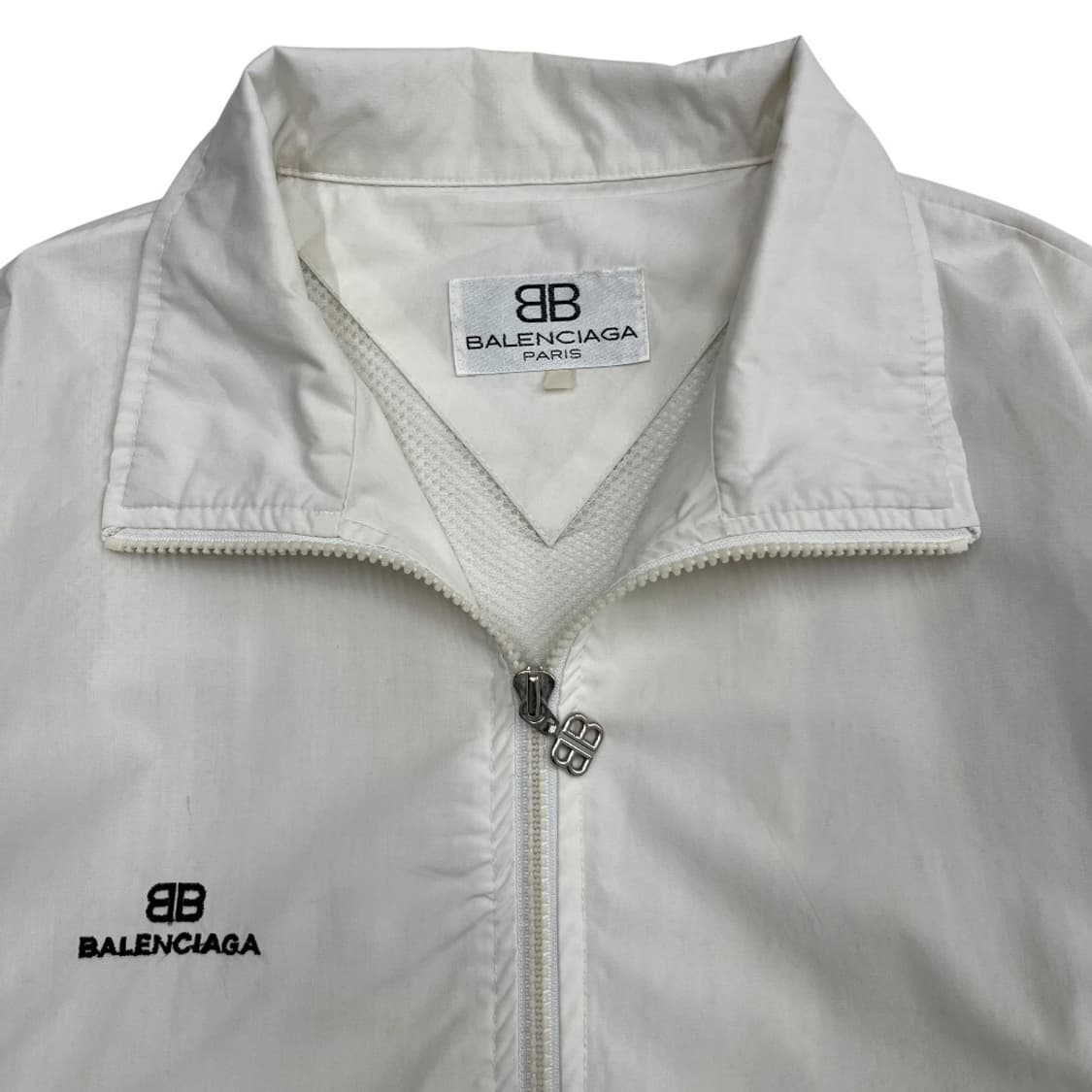 발렌시아가 화이트 바람막이 상품이미지5