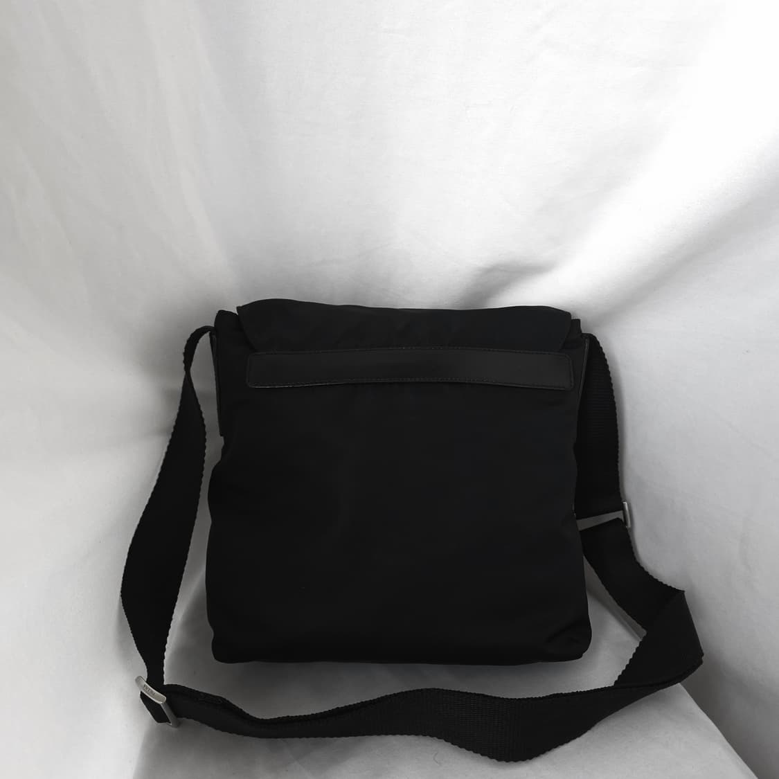 [정품 PRADA] 프라다 포코노 나일론 크로스백 주우재백 남녀공용 상품이미지2