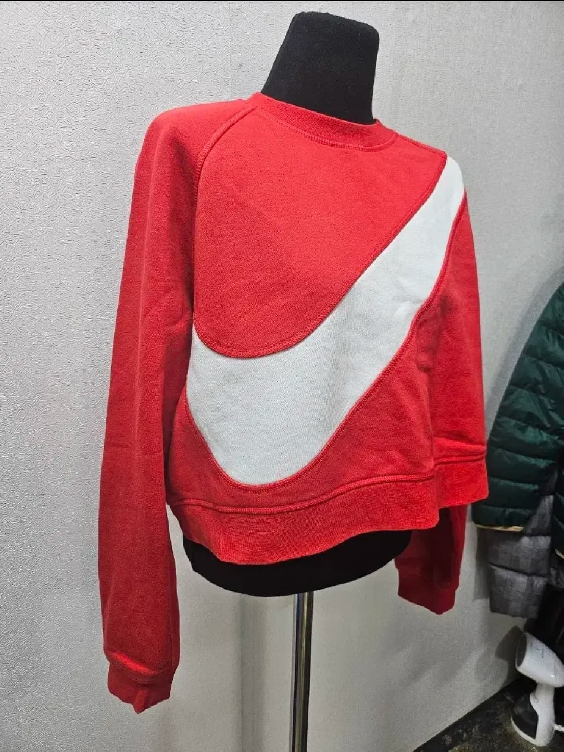 나이키 빅 스우시 레드 기모 플리스 쿠루탑 L 상품이미지1