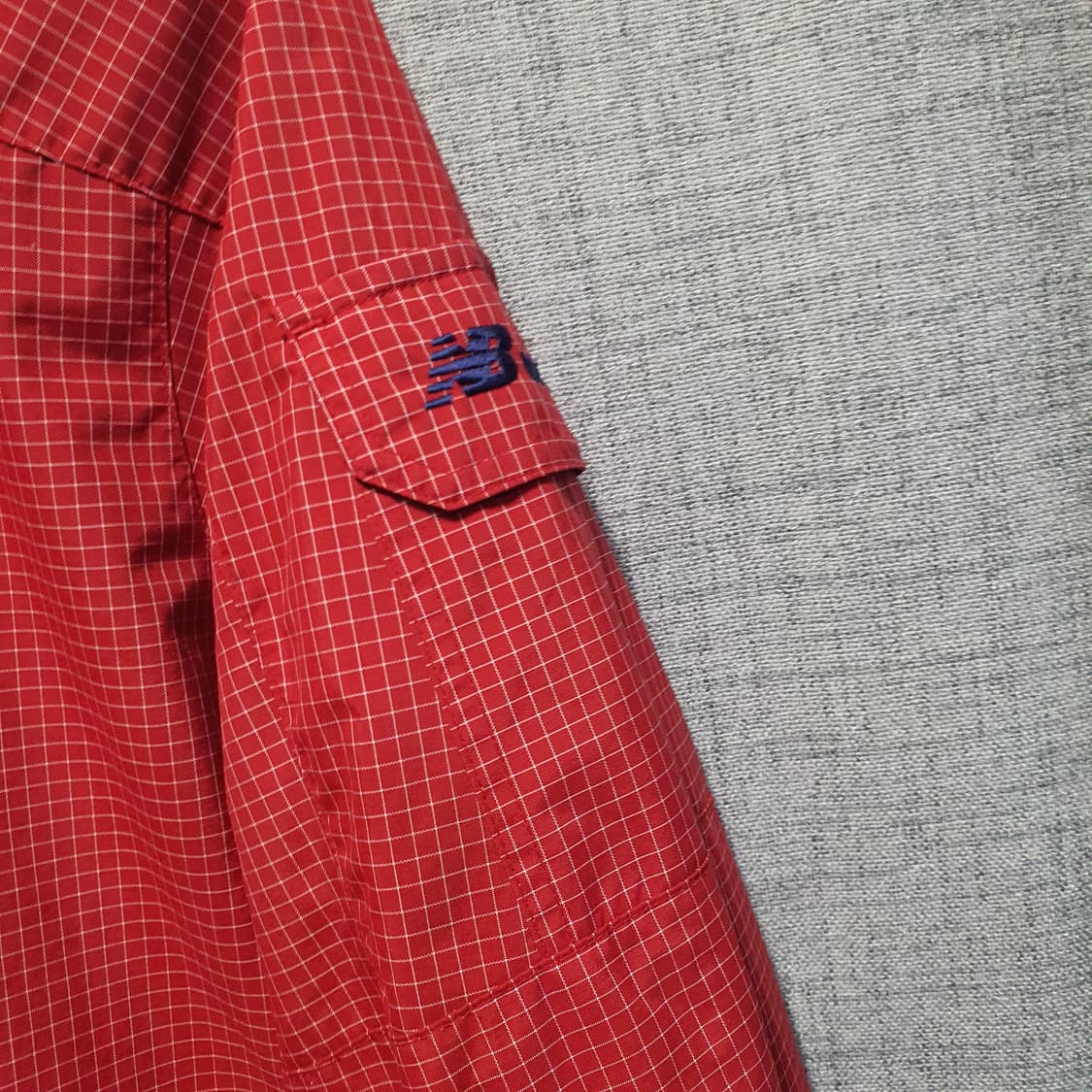 뉴발란스 레드 체크 후드 바람막이  상품이미지3