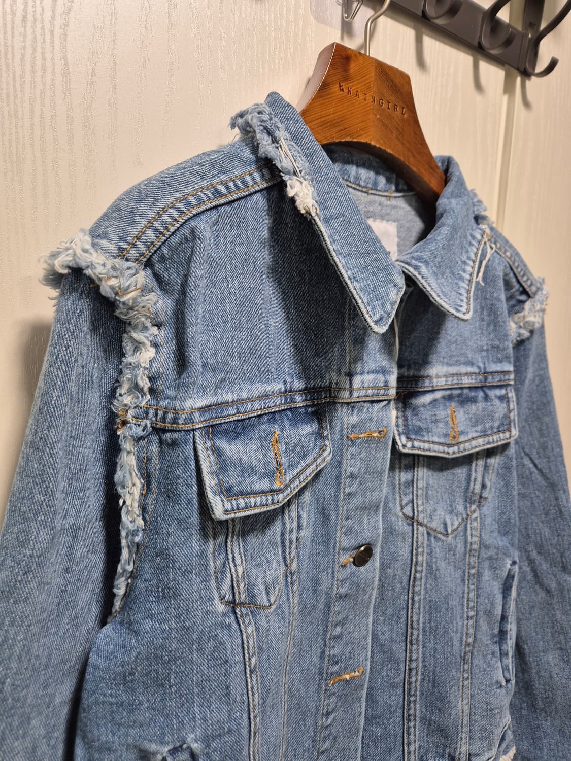 (세일)(새상품)슈에뜨사페 데님 자켓 무신사입점브랜드 상품이미지3
