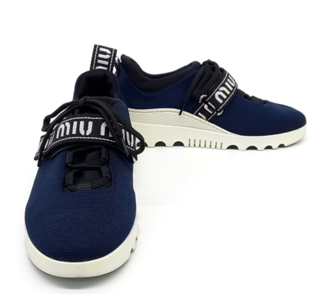 미우미우 스니커즈  상품이미지1