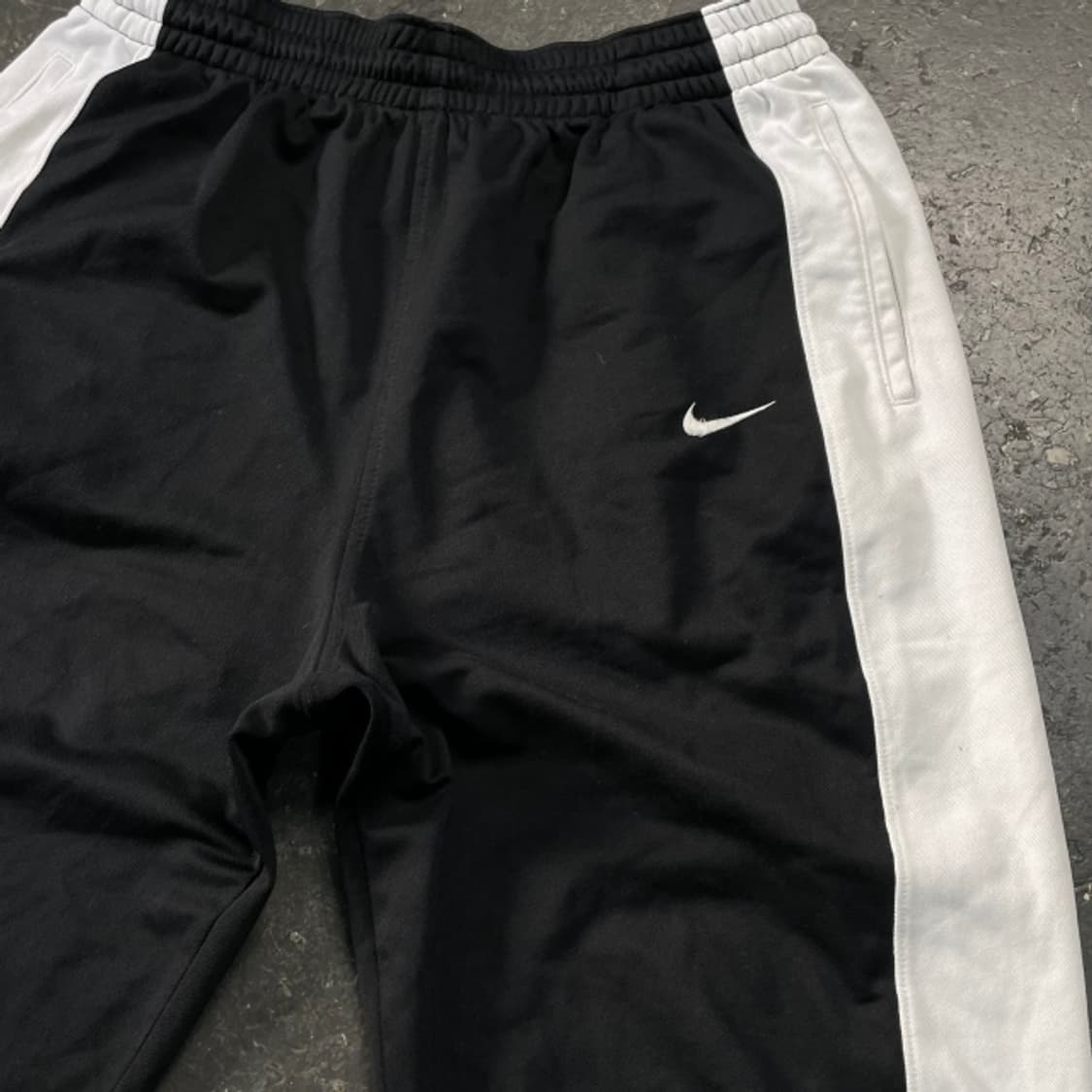 105 나이키 드라이핏 팬츠  상품이미지2