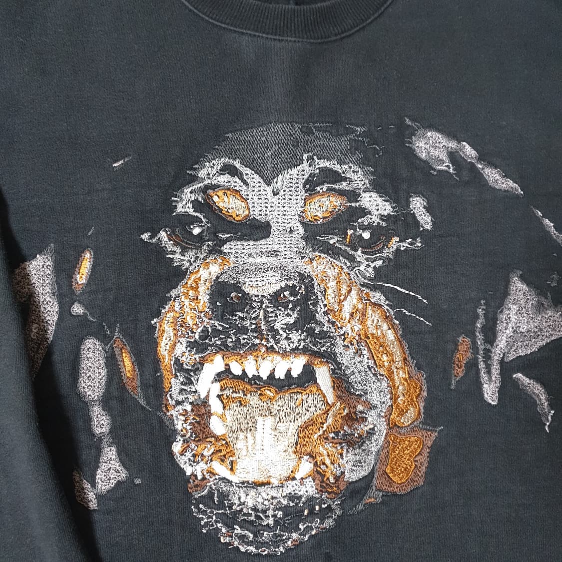 지방시 로트와일러 맨투맨 상품이미지3