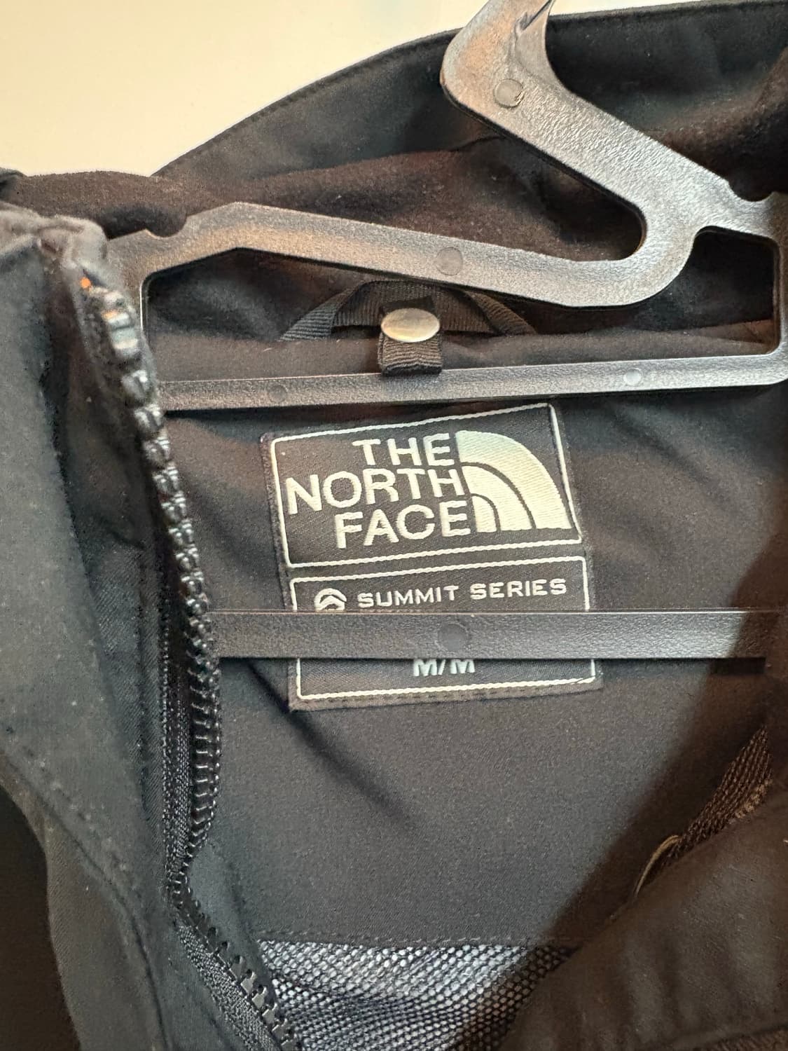 노스페이스 써밋 고어텍스 블랙 바람막이 자켓 상품이미지3