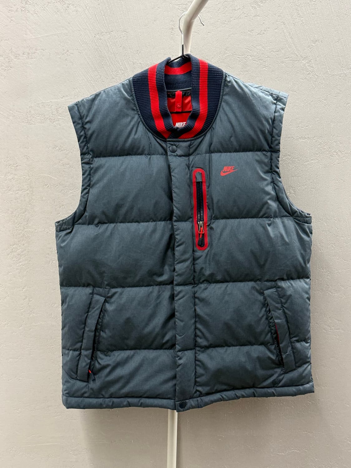 나이키 구스 패딩 베스트 조끼 L 그레이/레드 상품이미지2